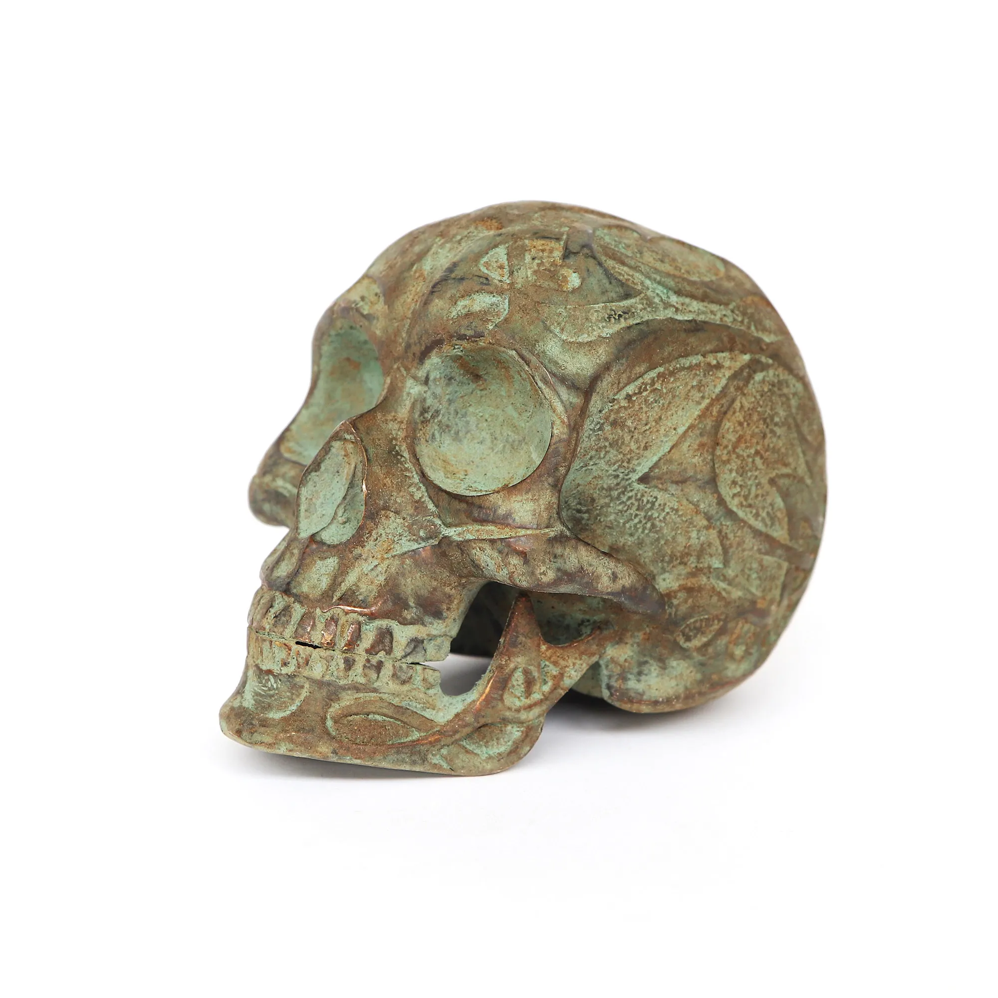 Skulptur 'Schädel' aus Bronze, H 13 cm, B 11 cm, T 19 cm