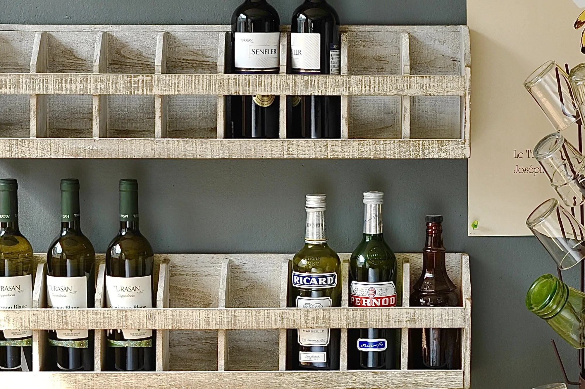 Wandregal mit 8 Fächern, antik weiß, B 76,5 cm, L 11 cm, H 20 cm