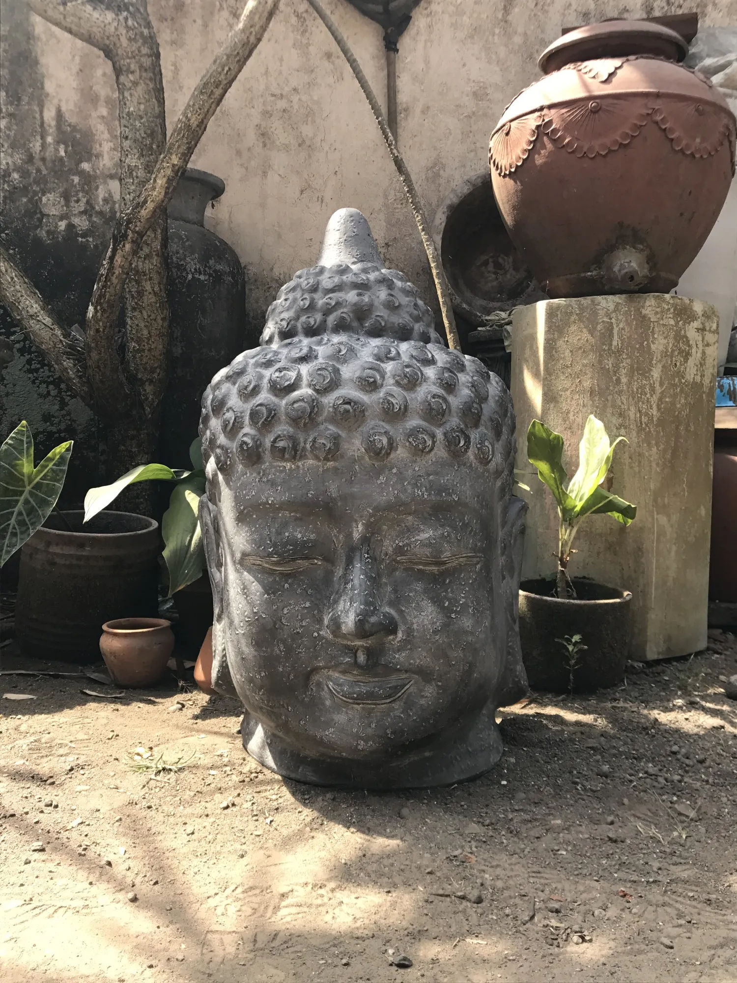 Buddha-Kopf träumend, grau, H 77 cm , Ø 45 cm