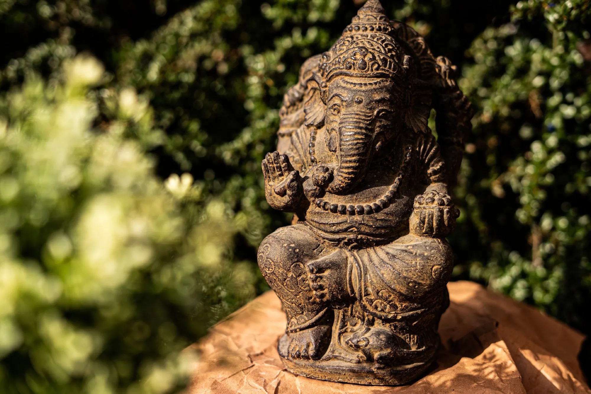 Skulptur 'Ganesha sitzend', H 25 cm, B 15 cm, L 12 cm