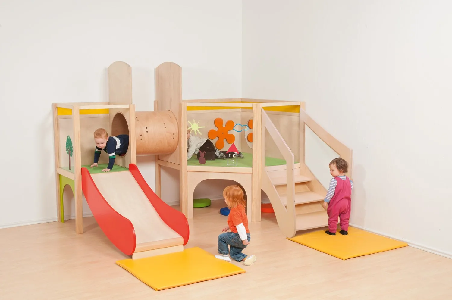 Dusyma Tobini Spielburg “Tunnel” für Raumecke