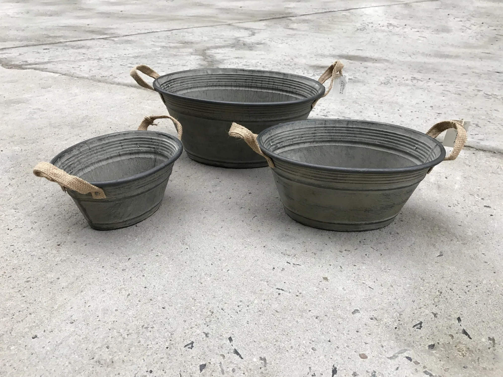 3er-Set ovaler Zink-Wannen mit Jutegriffen