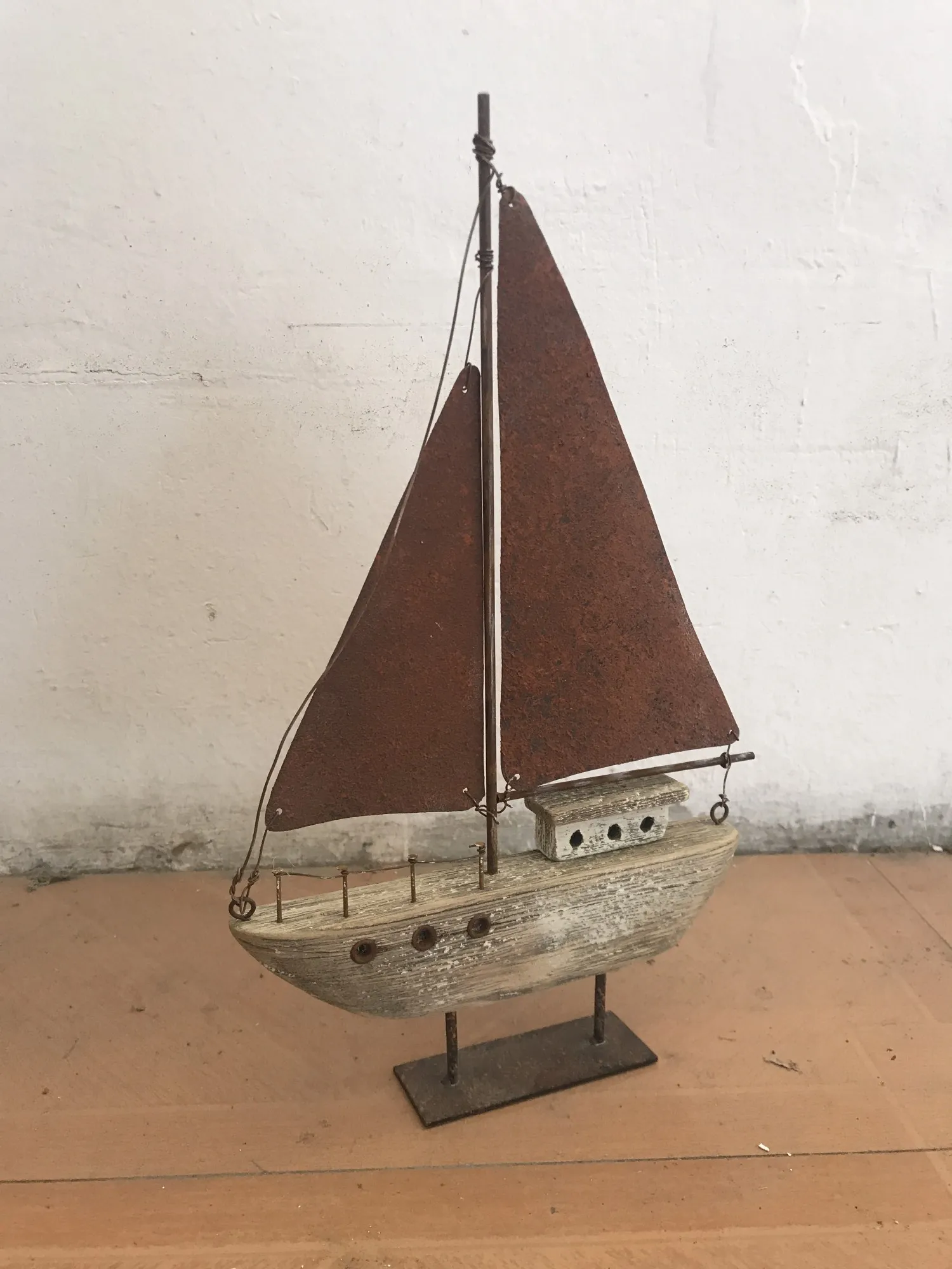 Segelboot auf Ständer, natur, H 33 cm, B 21 cm, L 3,5 cm