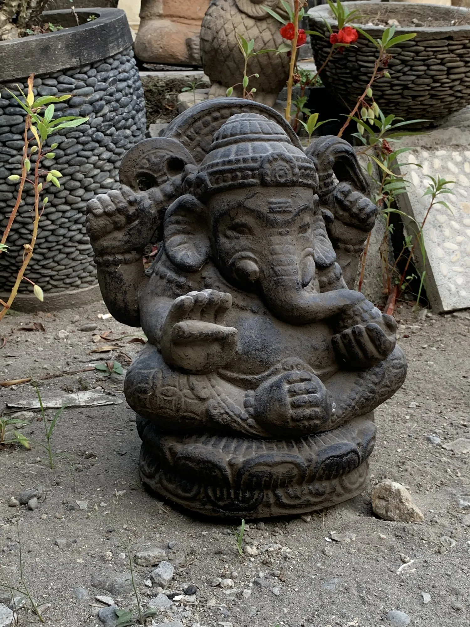 Zementstatue 'sitting Ganesha', H 40 cm, B 35 cm, L 25 cm