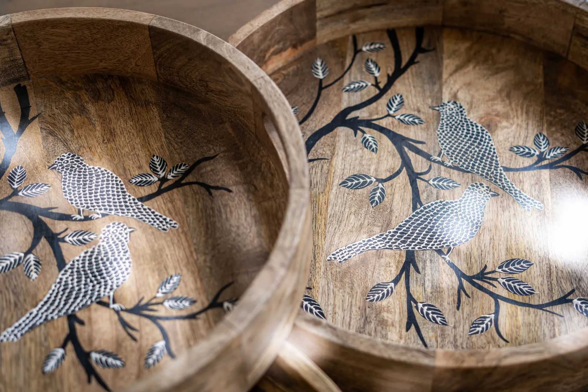 2er-Set Tablett 'Patul' aus Mangoholz, natur, schwarz-weiß