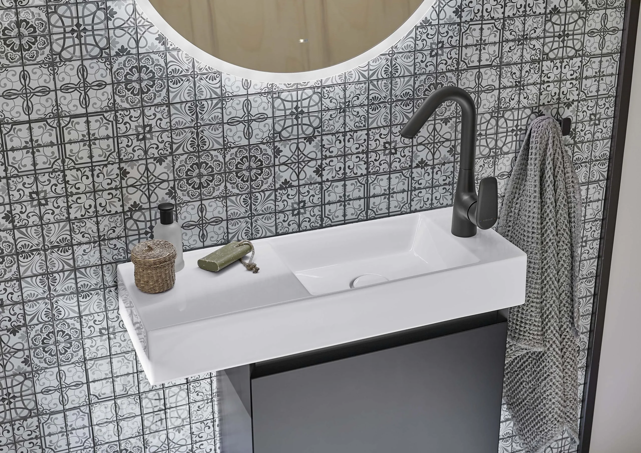 repaBAD Badmöbelset „Cube 25 & Micro“ 55 cm #Griff#, in Weiß Glanz, ohne Hahnlochbohrung, mittig