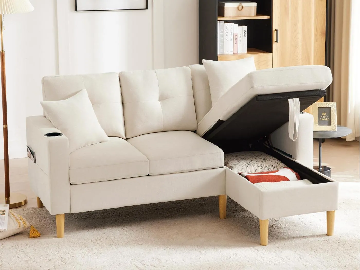Moderner 3-Sitzer Ecksofa - mit 2 Becherhaltern - 2 Kissen - mit Stauraum - beige