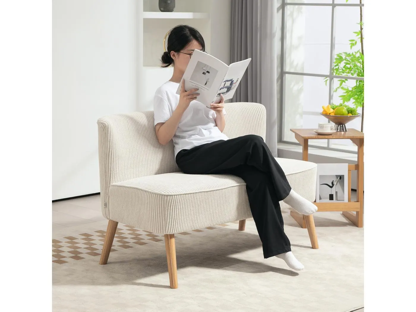 Weißes 2-Sitzer-Sofa - Sofa mit Holzbeinen und Cordoptik - für das wohnzimmer