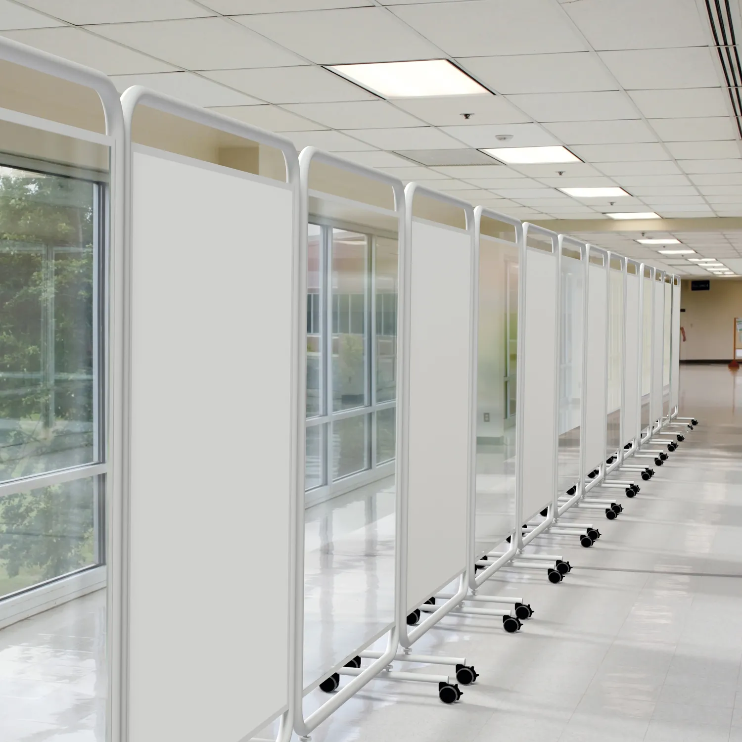 Conen mobile Trennwand mit Plexiglas