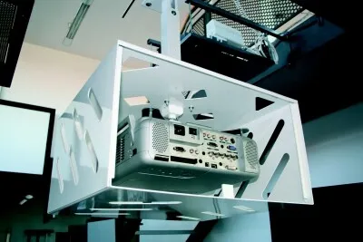 PeTa Security Case XL - Diebstahlschutz für Projektoren 800x320x660 mm