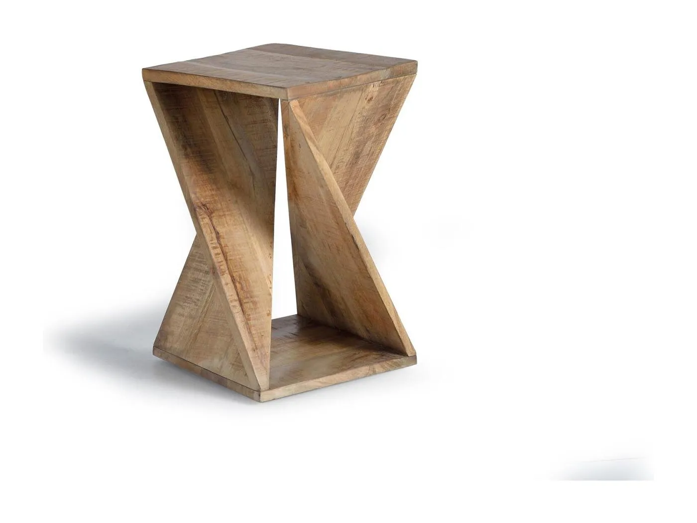 Hocker aus Mangoholz