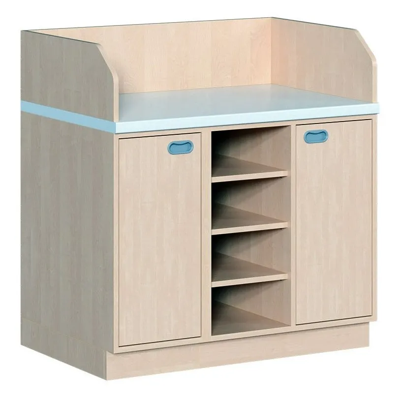 Wickelkommode mit 2 Türen und 4 offene Regalfächer